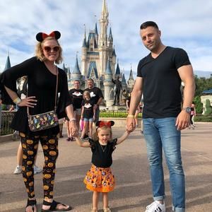 Meet your Posher, Charles